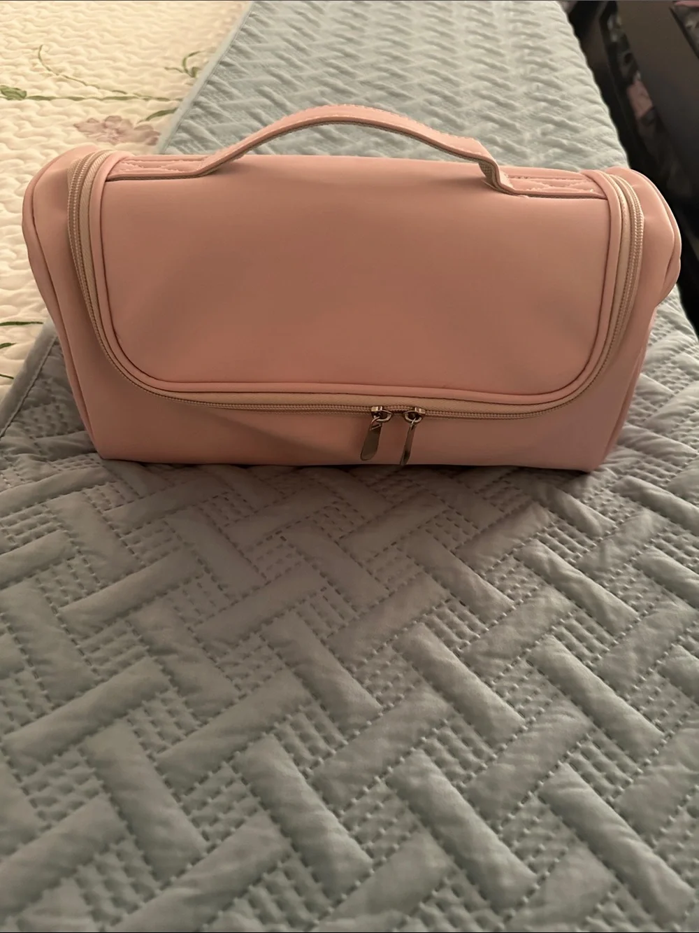 Awesome Soft Pink Travel HairStyling Tools